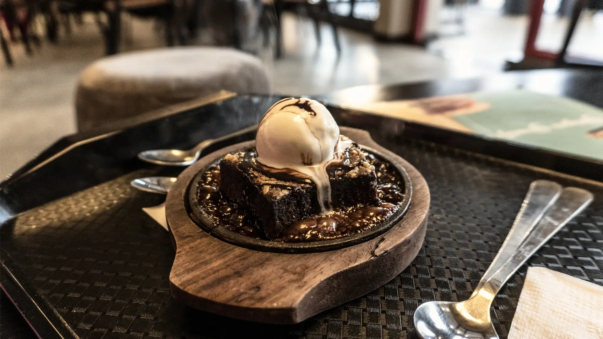 brownies with icecream