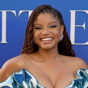 halle bailey profile