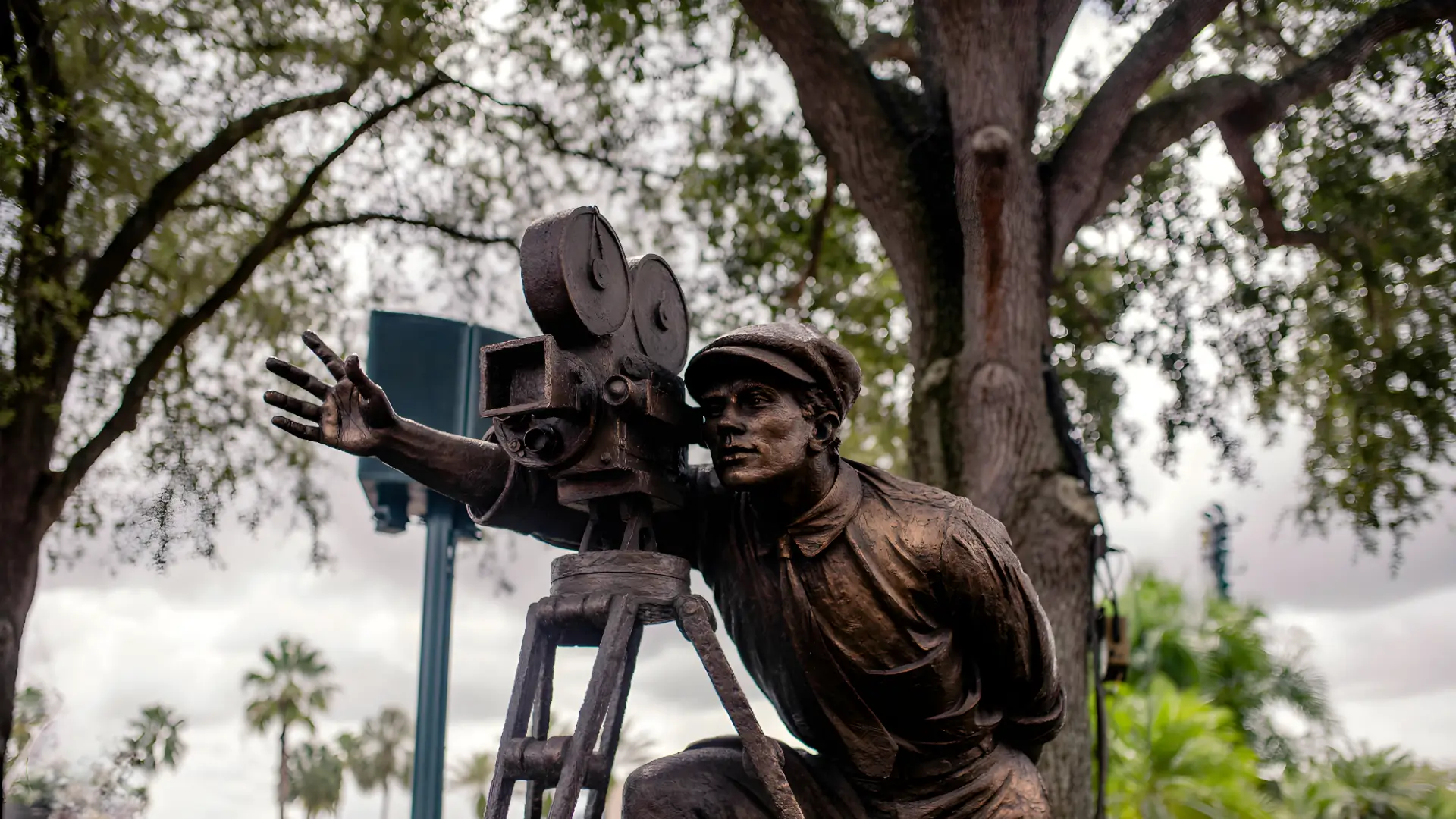 statue of a film maker