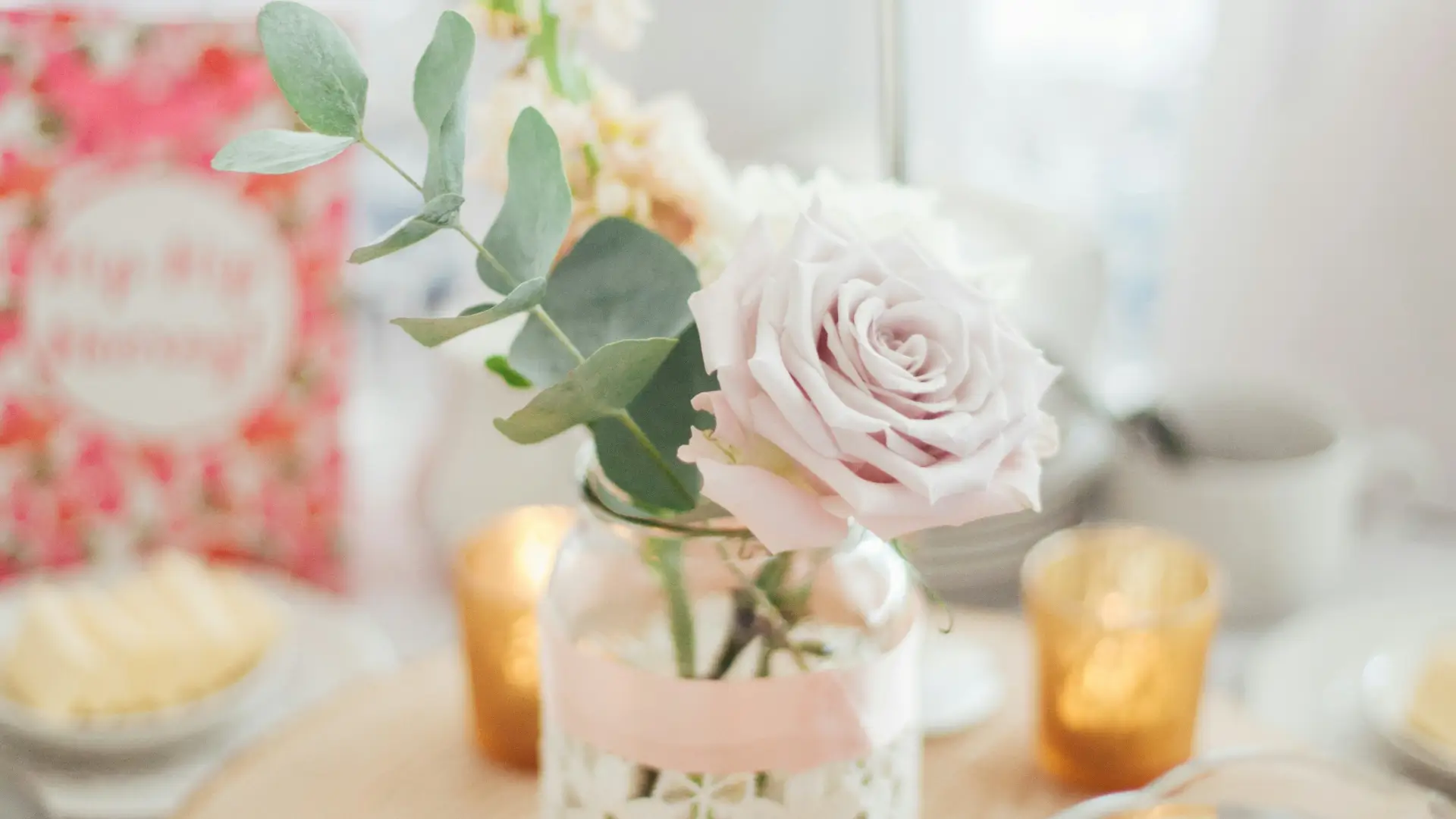 birthday table setting