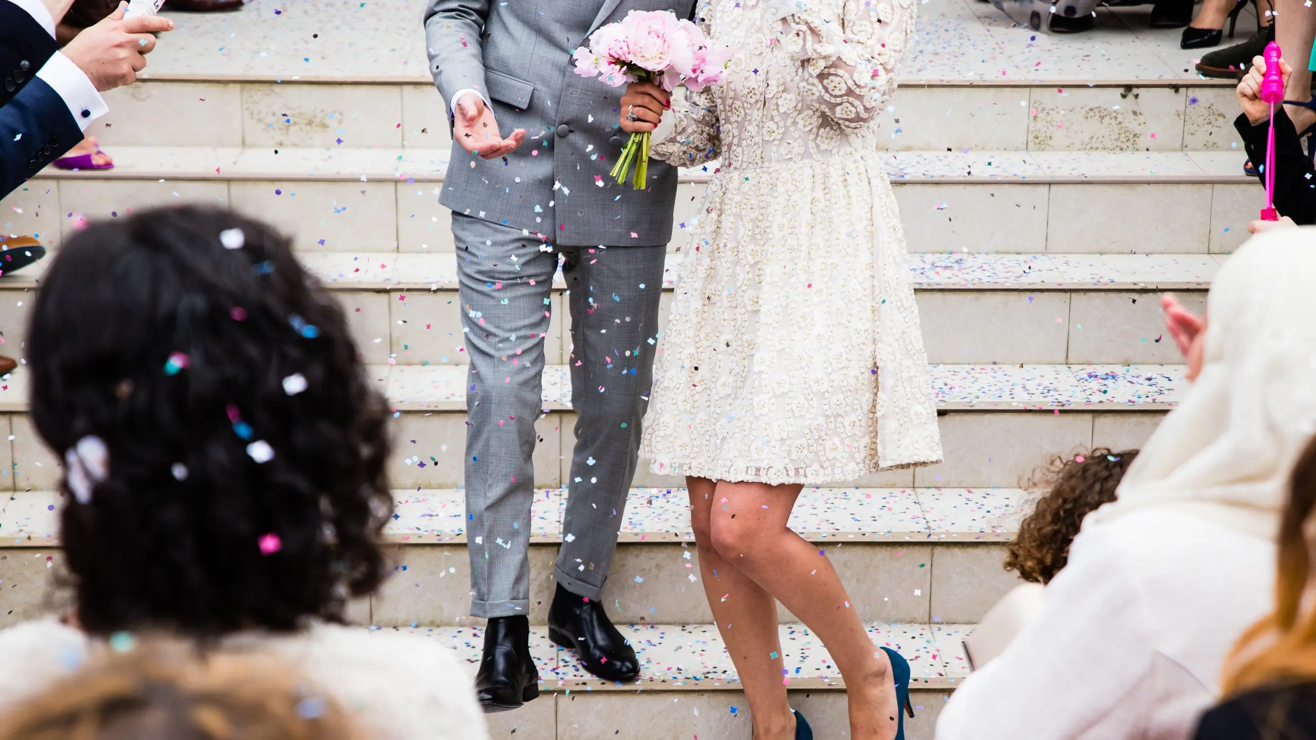 couple confetti